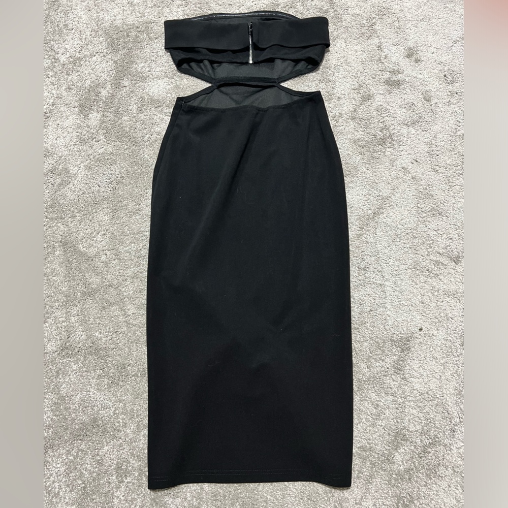 Hello Molly Black Strapless Cutout Midi Dress - Picture 6 of 8